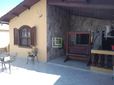 Casa com 3 Quartos à venda, 229m² no Jardim Estádio, Jundiaí
