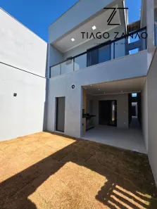 Casa com 3 Quartos à venda, 156m² no Estância Monazítica, Serra