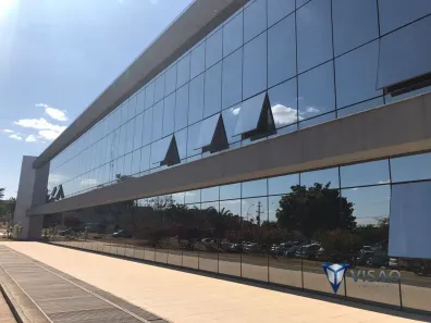 Sala Comercial para alugar, 182m² no Zona Industrial, Brasília