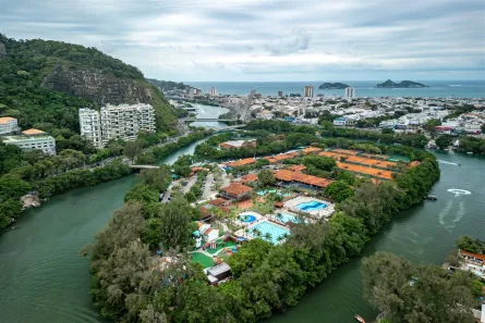Casa de Condomínio com 5 Quartos para venda ou aluguel, 1200m² no Itanhangá, Rio de Janeiro