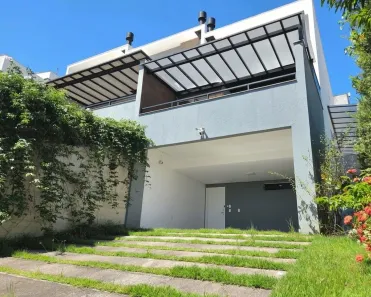 Casa com 3 Quartos à venda, 183m² no Centro, Florianópolis