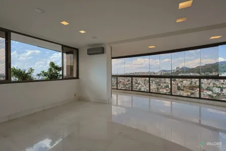 Apartamento com 3 Quartos para alugar, 212m² no Santa Lúcia, Belo Horizonte
