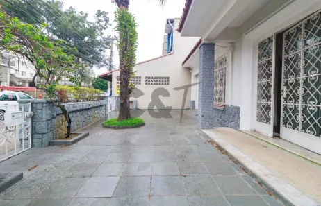 Casa com 2 Quartos à venda, 200m² no Santo Amaro, São Paulo