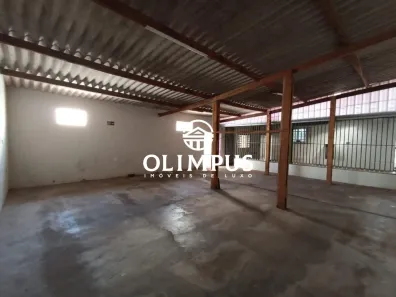 Imóvel Comercial à venda, 300m² no Custódio Pereira, Uberlândia