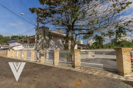 Casa com 4 Quartos à venda, 180m² no Velha, Blumenau