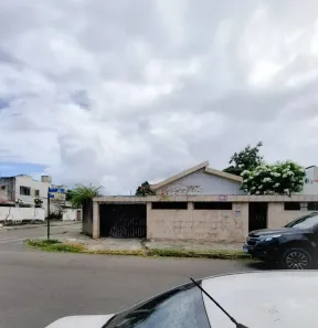 Casa com 3 Quartos à venda, 274m² no Arruda, Recife