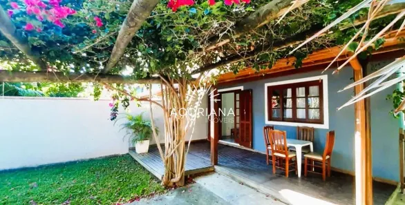 Casa com 2 Quartos para alugar, 112m² no Rio Tavares, Florianópolis
