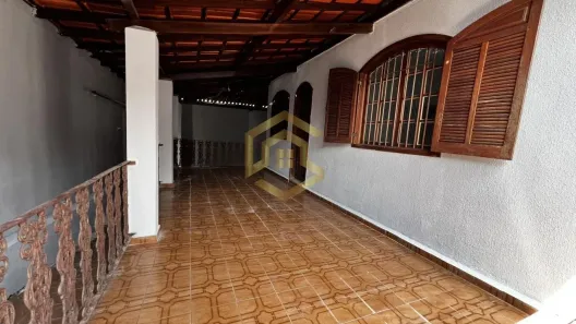 Casa com 4 Quartos para alugar, 360m² no Canadá, Contagem