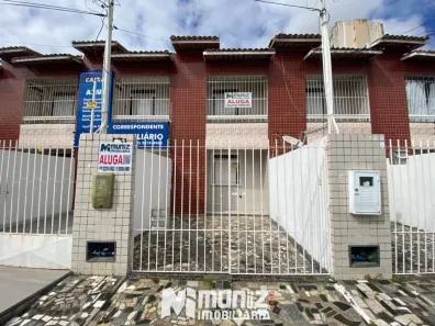 Casa com 3 Quartos para alugar, 80m² no Suíça, Aracaju