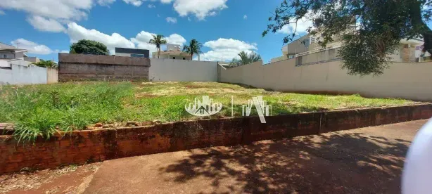 Lote/Terreno à venda, 525m² no Parque Residencial Alcântara, Londrina