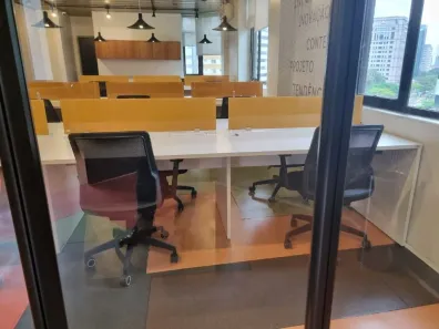 Sala Comercial para alugar, 140m² no Cidade Monções, São Paulo