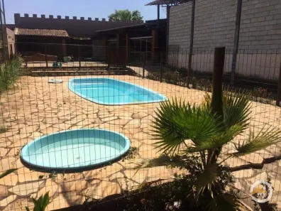 Fazenda/Sítio com 4 Quartos à venda, 1000m² no Jardim Leblon II, Goiânia