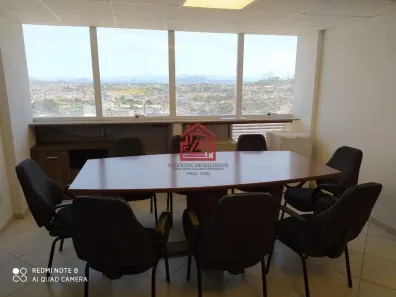 Sala Comercial para alugar, 29m² no Imbetiba, Macaé