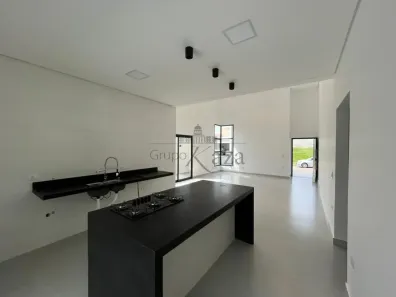 Casa de Condomínio com 3 Quartos à venda, 150m² no Bairro do Grama, Caçapava