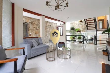 Sobrado com 3 Quartos à venda, 351m² no Vila Madalena, São Paulo