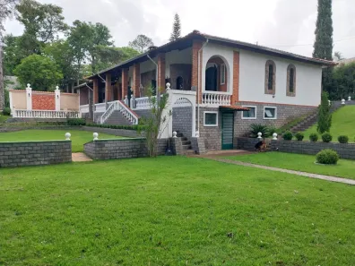 Fazenda/Sítio com 4 Quartos à venda, 268m² no Colinas I, Araçoiaba da Serra