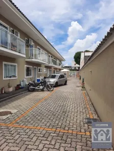 Casa com 2 Quartos para alugar, 65m² no Curicica, Rio de Janeiro