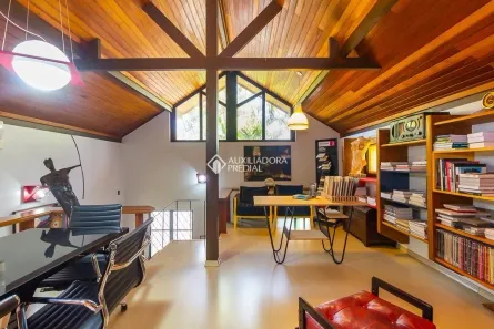 Casa com 4 Quartos à venda, 721m² no Menino Deus, Porto Alegre