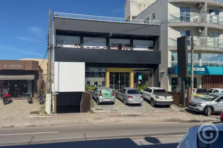 Ponto Comercial para alugar, 899m² no Forquilhinha, São José