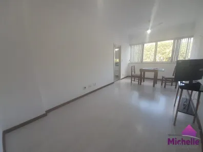 Apartamento com 1 Quarto para alugar, 37m² no Várzea, Teresópolis