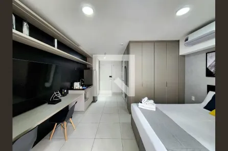 Kitnet com 1 Quarto à venda, 32m² no Indianópolis, São Paulo