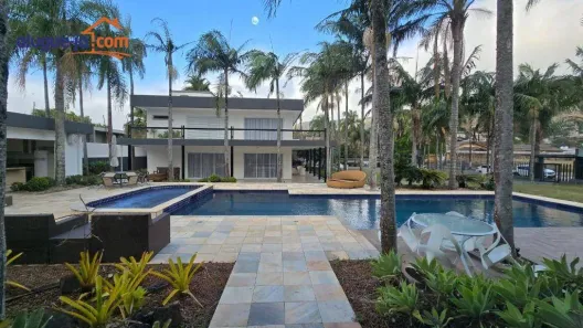 Casa de Condomínio com 7 Quartos para alugar, 903m² no Condomínio Flamboyant-B, Atibaia