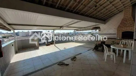 Cobertura com 3 Quartos para alugar, 230m² no Brasil, Uberlândia