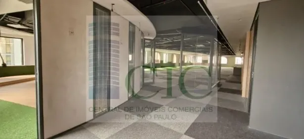 Sala Comercial para alugar, 640m² no Vila Nova Conceição, São Paulo