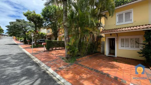 Casa de Condomínio com 4 Quartos para venda ou aluguel, 228m² no Jardim Monte Alegre, São Paulo