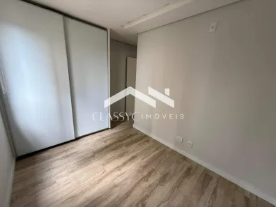 Apartamento com 3 Quartos para alugar, 110m² no Jardim Karaíba, Uberlândia