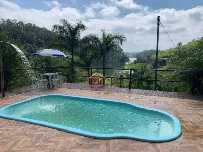 Fazenda/Sítio com 3 Quartos à venda, 200m² no Rio Abaixo, Jacareí