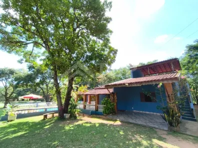 Fazenda/Sítio com 3 Quartos à venda, 150m² no Loteamento Aracê de Santo Antonio I, São Carlos