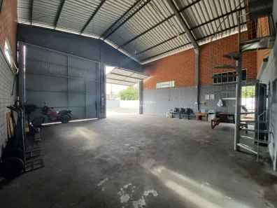 Galpão/Depósito/Armazém à venda, 130m² no Olaria, Canoas