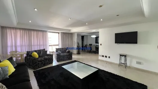 Apartamento com 3 Quartos à venda, 244m² no Gonzaga, Santos