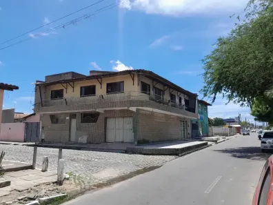 Sobrado com 6 Quartos à venda, 165m² no Rosa dos Ventos, Parnamirim