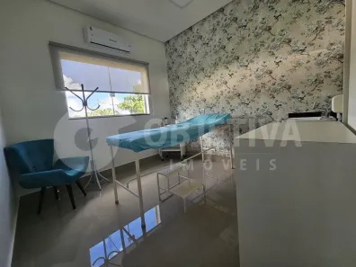 Sala Comercial para alugar, 26m² no Jardim Karaíba, Uberlândia