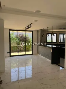Casa com 3 Quartos à venda, 160m² no Jardim Karaíba, Uberlândia