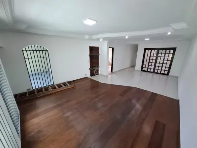 Casa com 4 Quartos à venda, 220m² no Vila Nossa Senhora das Vitórias, Mauá