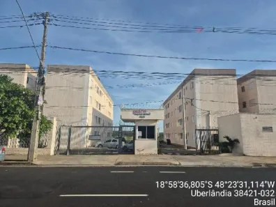 Apartamento com 2 Quartos à venda, 47m² no Loteamento Residencial Pequis, Uberlândia