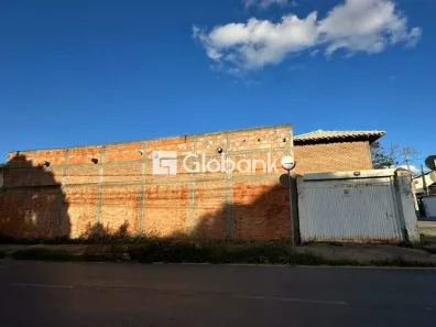 Galpão/Depósito/Armazém para alugar, 250m² no Todos os Santos, Montes Claros