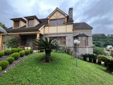Casa com 4 Quartos à venda, 563m² no Higienópolis, Santa Cruz do Sul