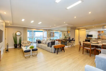 Apartamento com 3 Quartos à venda, 222m² no Mossunguê, Curitiba