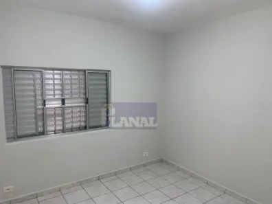 Casa com 2 Quartos para alugar, 63m² no Jardim Oriental, São Paulo