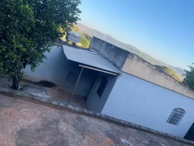 Casa com 2 Quartos à venda, 300m² no Santo Afonso, Betim