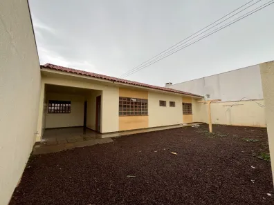 Casa com 3 Quartos para alugar, 112m² no Maria Luiza, Cascavel