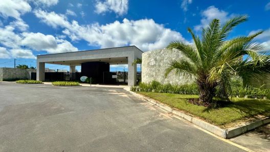 Lote/Terreno à venda, 214m² no Parque das Nações, Parnamirim