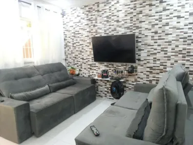 Sobrado com 2 Quartos à venda, 130m² no Campanário, Diadema