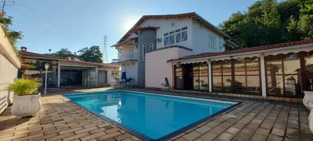 Casa com 6 Quartos à venda, 1100m² no Jardim Belvedere, Volta Redonda