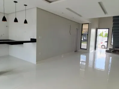Casa de Condomínio com 4 Quartos à venda, 200m² no Coqueiro, Ananindeua