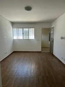 Casa com 3 Quartos para alugar, 100m² no Vila Nhocune, São Paulo